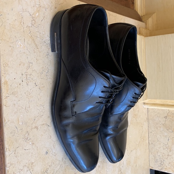 Prada black leather oxfords. Lace up. Size 11 - Picture 10 of 13